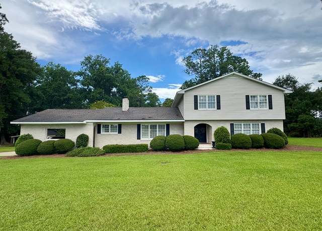 Property at 539 Cromer Rd, Tifton, GA 31793, 4 beds, 3 baths