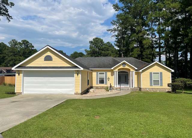 Property at 1607 Mallard Ln, Tifton, GA 31793, 3 beds, 2 baths