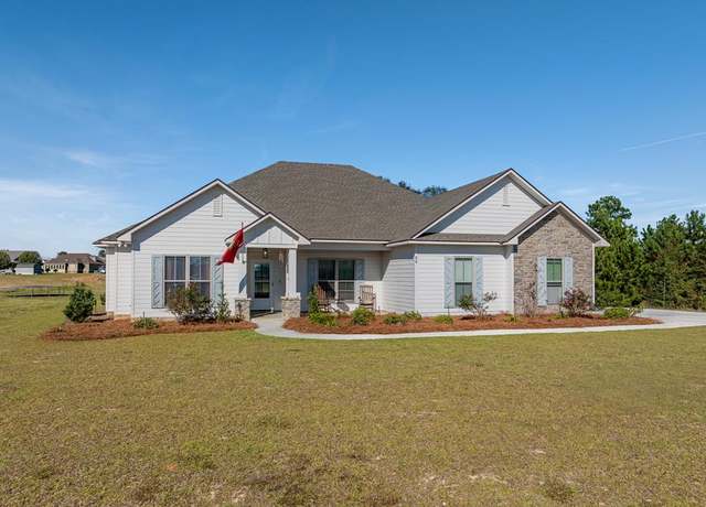 Property at 56 Willow Creek Dr, Tifton, GA 31793, 4 beds, 3 baths