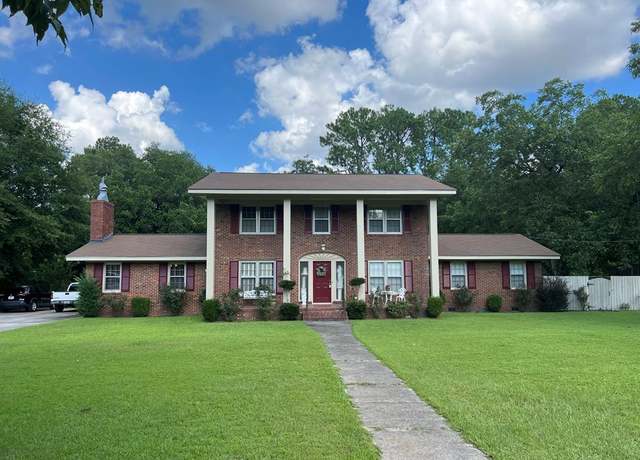 Property at 2611 Emmett Dr, Tifton, GA 31794, 4 beds, 3.5 baths