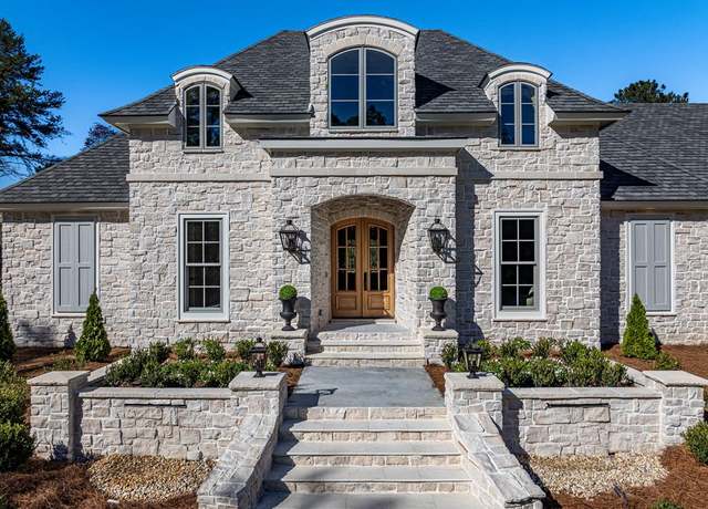 Property at 135 NE Long Pine Rd, Tifton, GA 31794, 4 beds, 4 baths