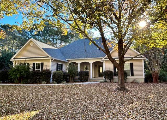 Property at 7415 W Northgate Dr, Tifton, GA 31794, 4 beds, 2 baths