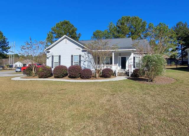 Property at 135 Oak Pt, Tifton, GA 31793, 3 beds, 2 baths