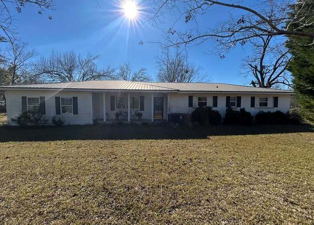 Property at 194 Lower Brookfield Rd, Tifton, GA 31494, 4 beds, 2 baths
