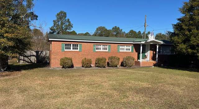 Photo of 201 Lakeview Dr, Sycamore, GA 31790