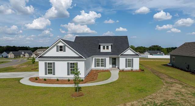 Photo of 7 Edgewater Ct, Tifton, GA 31793