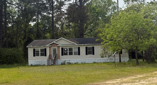 Photo of 216 Cleveland Rd, Fitzgerald, GA 31750
