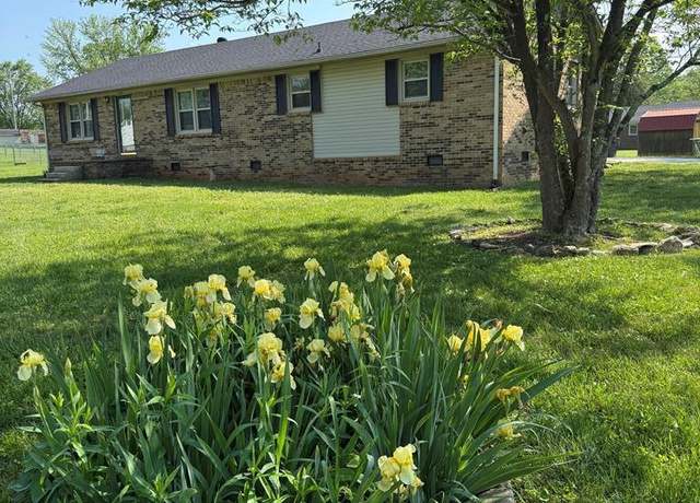 Property at 1556 Flintwood Ave, Cookeville, TN 38506, 3 beds, 2 baths