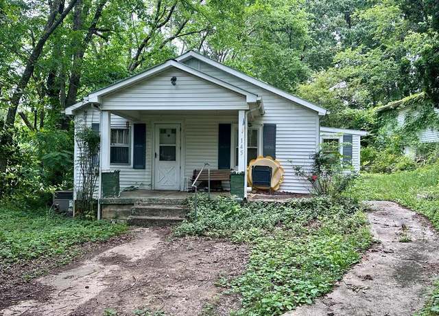 Property at 145 E 1st St, Baxter, TN 38544, 3 beds, 1 bath