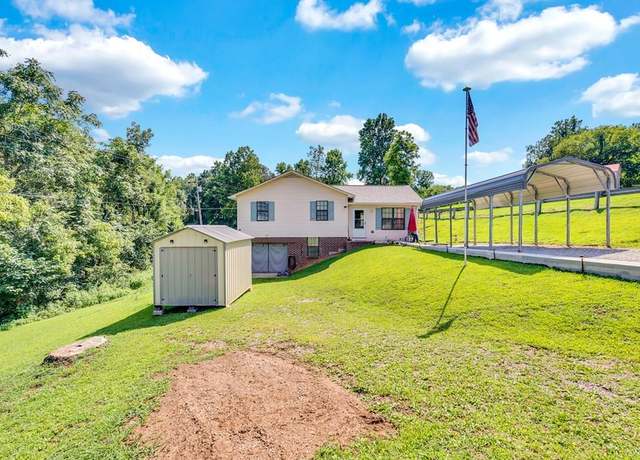 Property at 1825 Freehill Rd, Celina, TN 38551, 3 beds, 1 bath