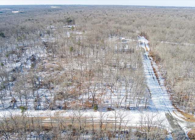 Property at Lot 27 Cumberland Lakes Dr, Monterey, TN 38574