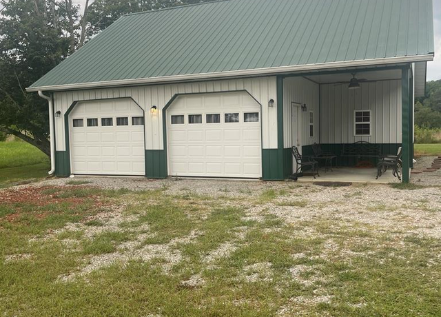 Property at 4221 Byrdstown Hwy, Monroe, TN 38573, 1 bed, 2 baths