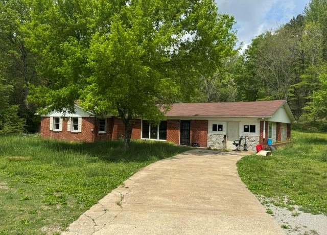 Property at 1717 Collinwood Hwy, Collinwood, TN 38450, 3 beds, 2 baths