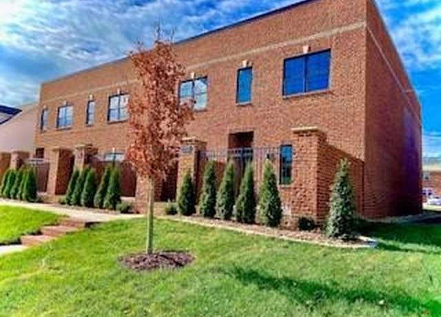 Property at 236 N Mahler Ave, Cookeville, TN 38501, 2 beds, 2.5 baths
