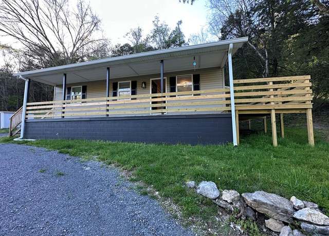 Property at 322 Gipson Ave, Gainesboro, TN 38560, 3 beds, 1 bath