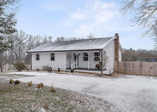 Property at 698 W Thomas Allen Rd, Cookeville, TN 38501, 3 beds, 1.5 baths