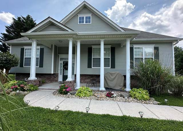 Property at 5843 Forest View Ln, Ooltewah, TN 37363, 3 beds, 2 baths