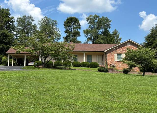 Property at 756 Brown Ave, Cookeville, TN 38501, 3 beds, 3 baths