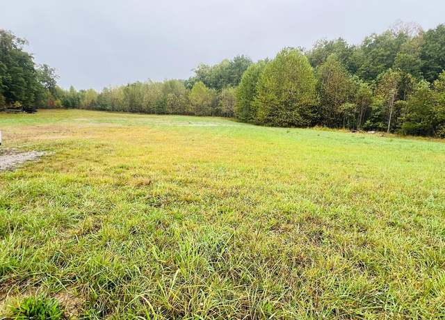 Property at 484 Interstate Ln, Crossville, TN 38571