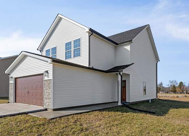 Property at 700 Robinson Rd, Smithville, TN 37166, 3 beds, 2.5 baths