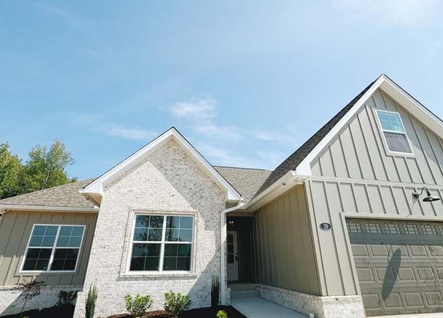 Property at 29 W Cemetery Rd, Cookeville, TN 38506, 3 beds, 2 baths