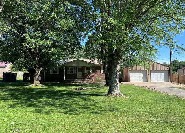 Property at 945 Grandiose Dr, Cookeville, TN 38501, 3 beds, 1.5 baths