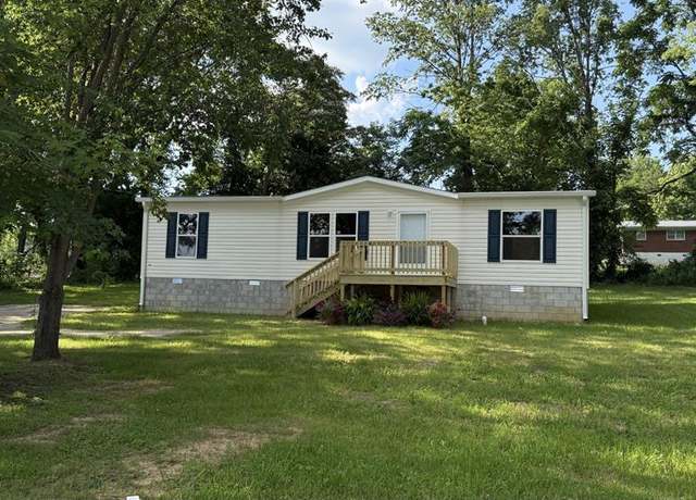 Property at Undisclosed address, Livingston, TN 38570, 3 beds, 2 baths