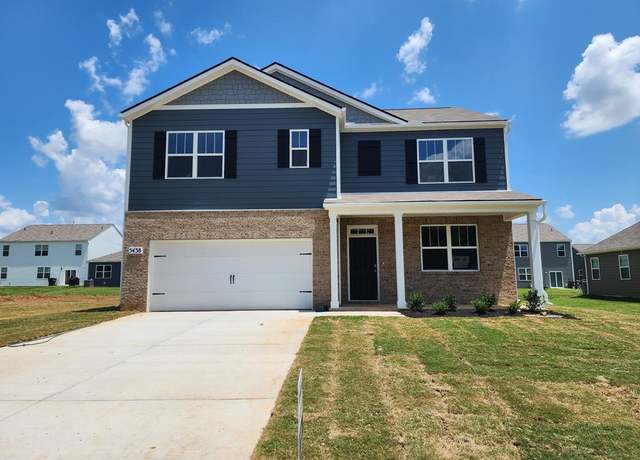 Property at 5438 Briley Ln, Cookeville, TN 38506, 5 beds, 3 baths