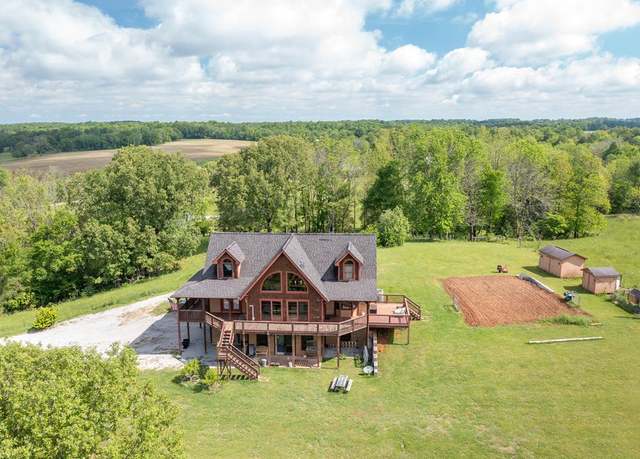 Property at 4232 Fanchers Mill Rd, Sparta, TN 38583, 3 beds, 2.5 baths