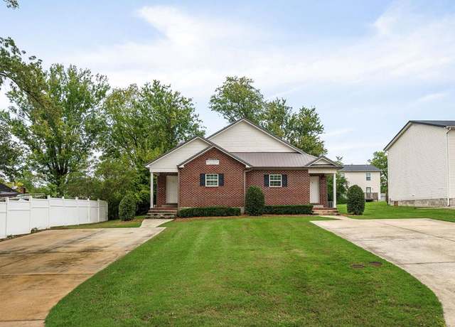 Property at 208 E 15th St, Cookeville, TN 38501, 4 beds, 4 baths