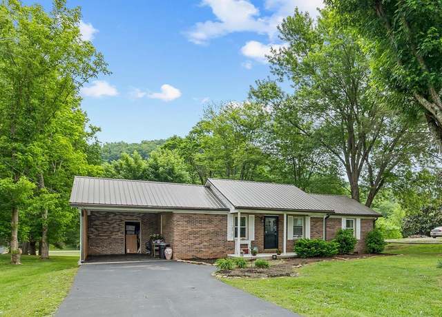 Property at 1471 Hialea Dr, Livingston, TN 38570, 3 beds, 2 baths