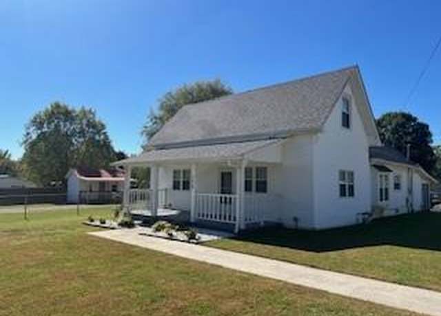 Property at 159 2nd Avenue South Ave, Algood, TN 38506, 4 beds, 2 baths