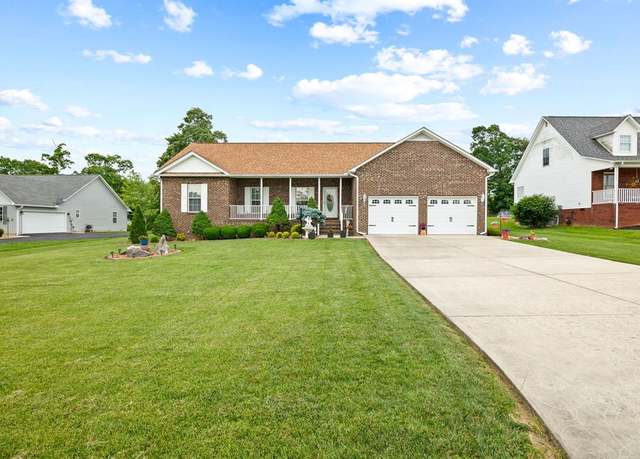 Property at 169 Prosperity Dr, Baxter, TN 38544, 3 beds, 2 baths
