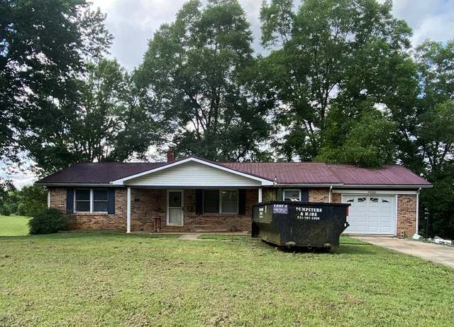 Property at 5101 Hennessee Bridge Rd, Rock Island, TN 38581, 5 beds, 2 baths