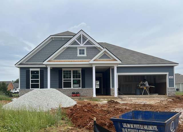 Property at 5434 Briley Ln, Cookeville, TN 38506, 4 beds, 2.5 baths