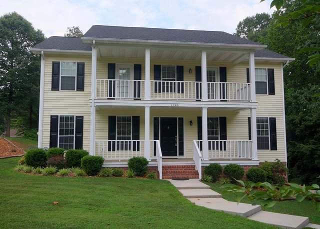Property at 1743 Heathrow Dr, Cookeville, TN 38506, 4 beds, 3.5 baths