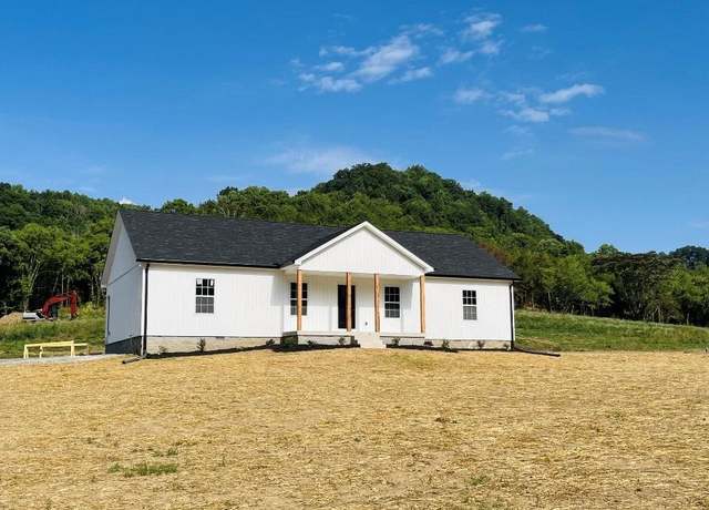 Property at 280 Club Springs Rd, Elmwood, TN 38560, 3 beds, 2 baths