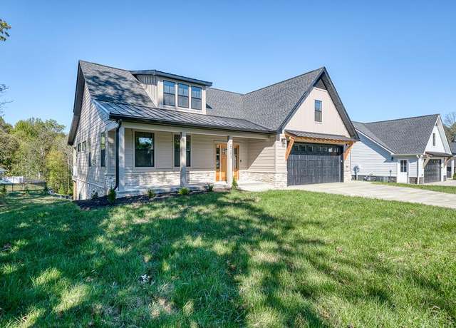 Property at 4203 Old Sparta Rd, Cookeville, TN 38506, 4 beds, 2.5 baths