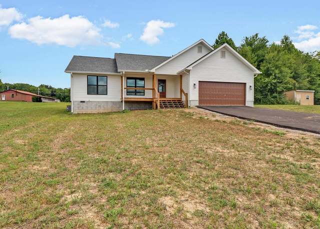 Property at 121 Willow Lake Dr, Jamestown, TN 38556, 2 beds, 2 baths
