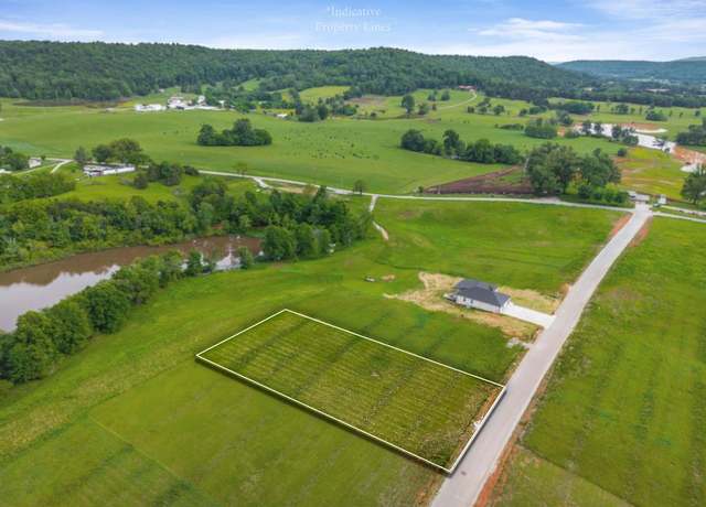 Property at 238 Huntington Ln, Sparta, TN 38583