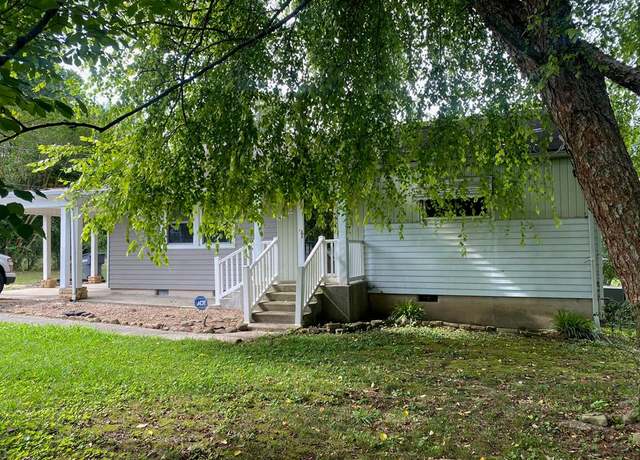 Property at 626 E Jere Whitson Rd, Cookeville, TN 38501, 2 beds, 1 bath