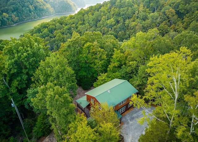 Property at 331 E Sunset Blvd, Allons, TN 38541, 3 beds, 2.5 baths