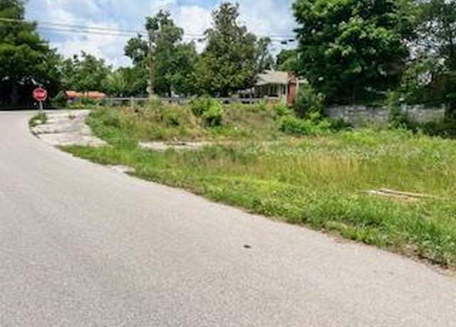 Property at 201 Zachery St, Livingston, TN 38570
