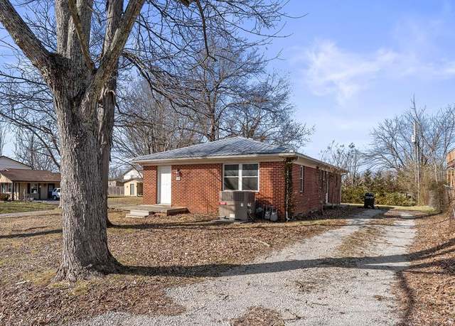 Property at 232 E 15th St, Cookeville, TN 38501, 2 beds, 2 baths
