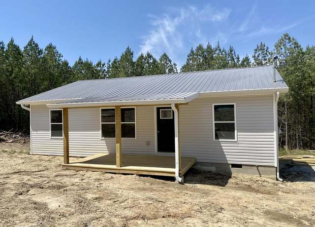 Property at 6383 Valley View Rd, Crossville, TN 38572, 3 beds, 2 baths