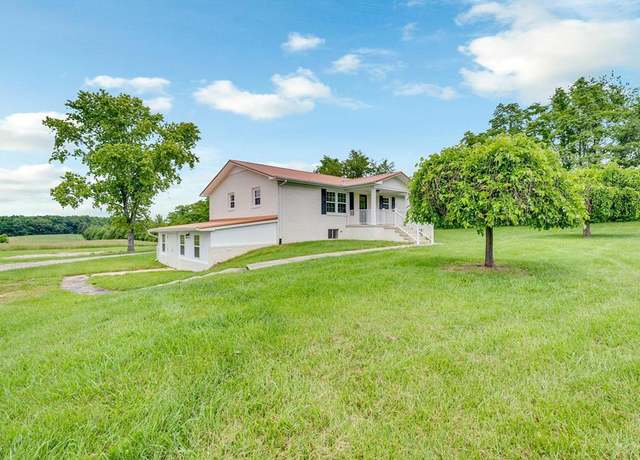 Property at 110 Myers Rd, Sparta, TN 38583, 3 beds, 2 baths
