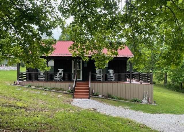 Property at 1015 1015 Center Ln, Byrdstown, TN 38549, 2 beds, 1 bath
