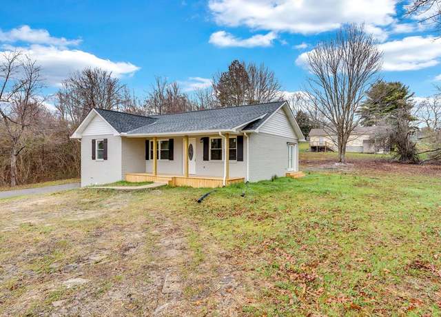 Property at 124 County Rd, Jamestown, TN 38556, 3 beds, 2 baths