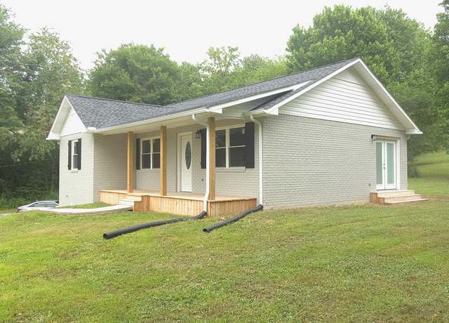 Property at 124 County Rd, Jamestown, TN 38556, 3 beds, 2 baths