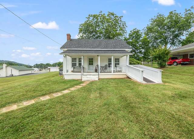 Property at 108 Woodland St, Livingston, TN 38570, 3 beds, 1 bath